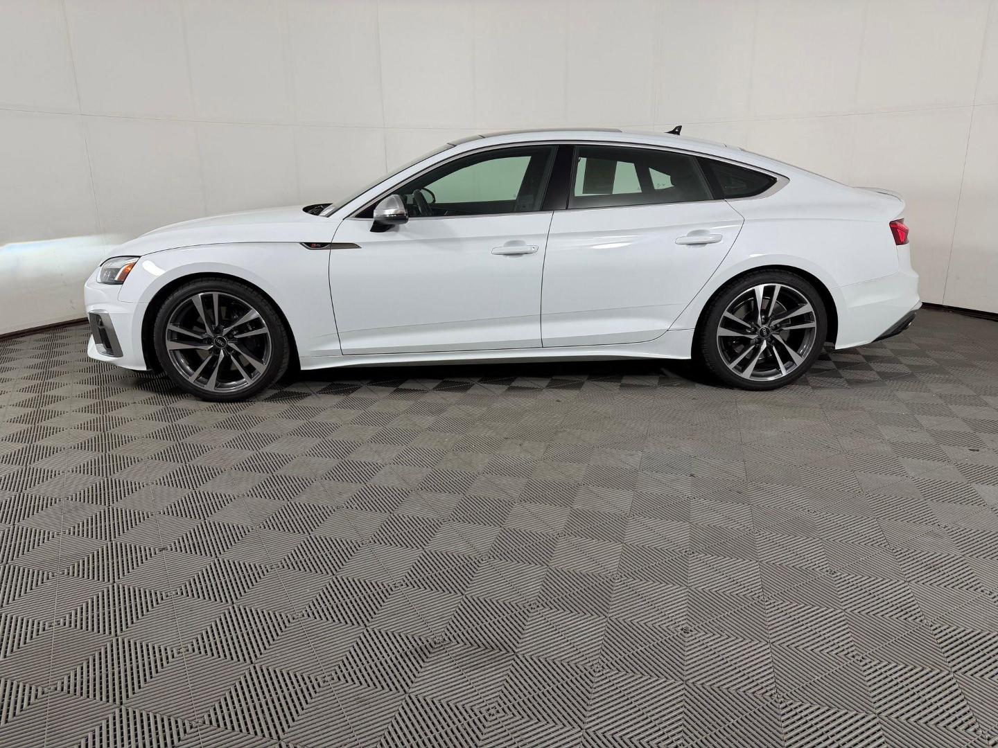 audi s5 sportback 2022 WAUA4CF50NA031907 image audi s5 sportback 2022 WAUA4CF50NA031907 image